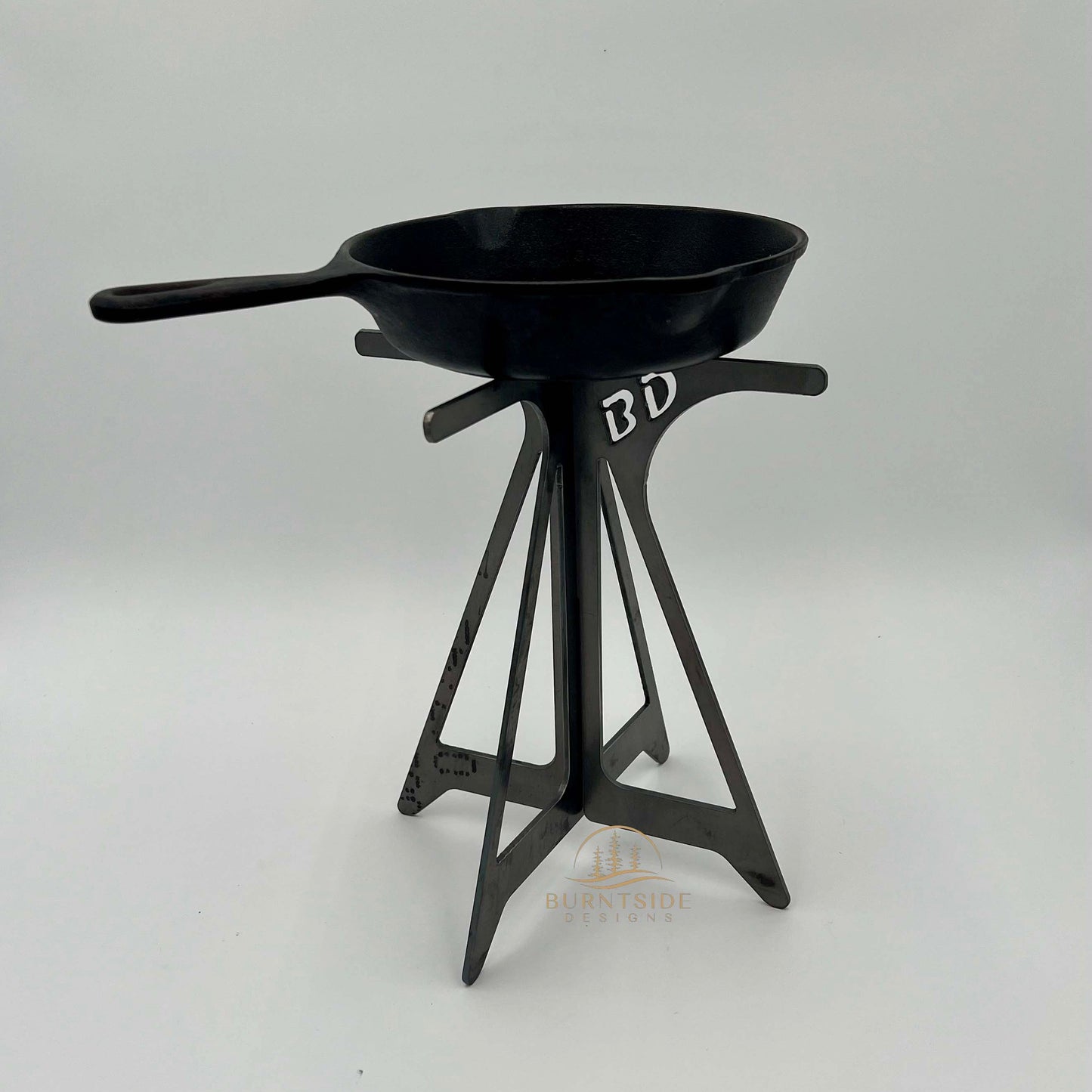Pyramid Fire Grate - Vertical Standing Fire Pit Grate for Bonfires